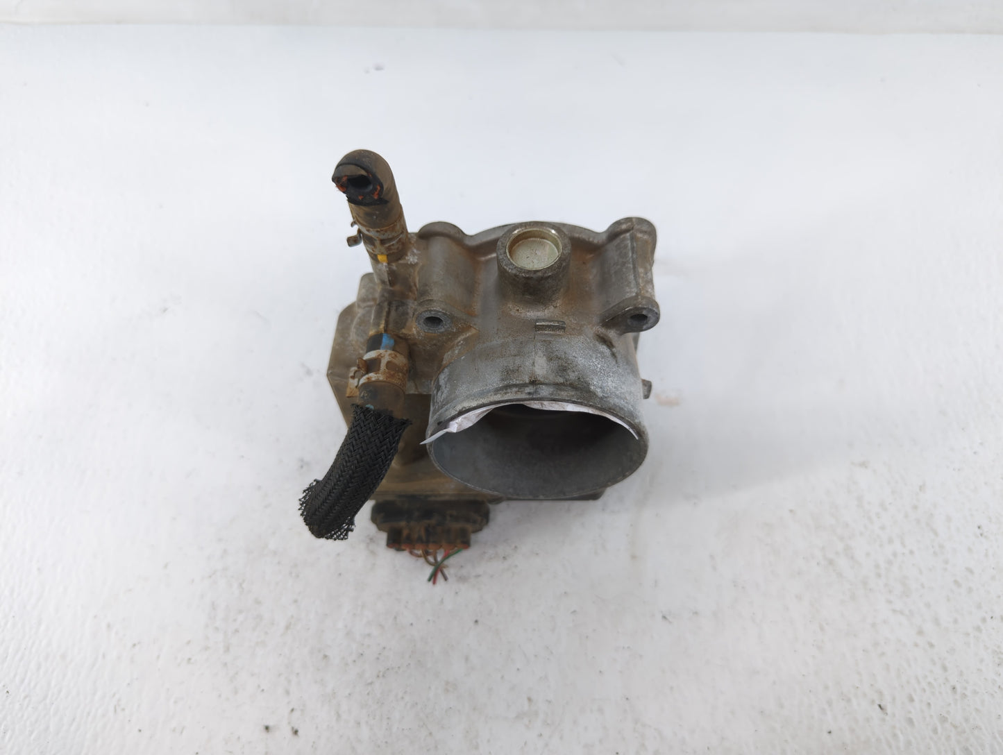 2005-2015 Toyota Tacoma Throttle Body P/N:22030-0P010 Fits Fits 2003 2004 2005 2006 2007 2008 2009 2010 2011 2012 2013 2014 