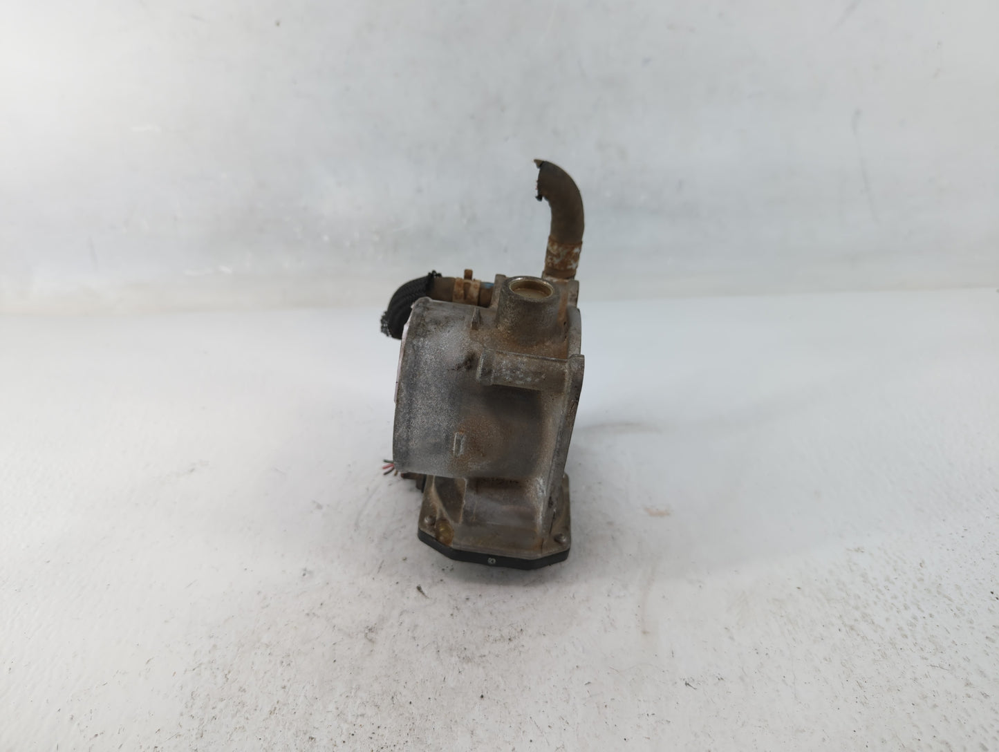 2005-2015 Toyota Tacoma Throttle Body P/N:22030-0P010 Fits Fits 2003 2004 2005 2006 2007 2008 2009 2010 2011 2012 2013 2014 