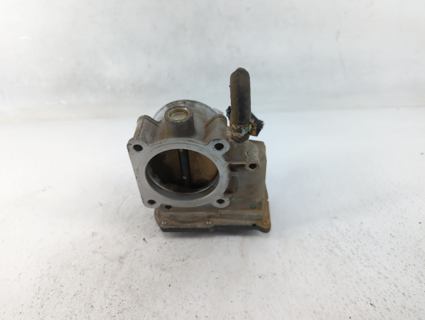 2005-2015 Toyota Tacoma Throttle Body P/N:22030-0P010 Fits Fits 2003 2004 2005 2006 2007 2008 2009 2010 2011 2012 2013 2014 