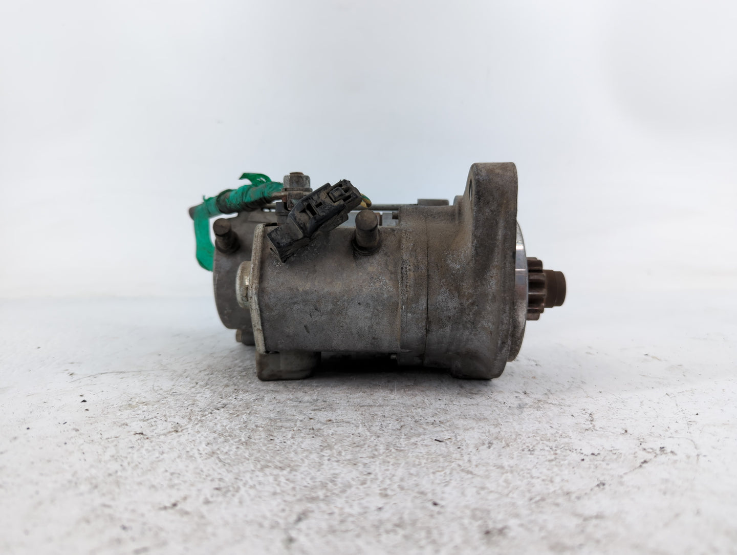 2010-2015 Toyota Tacoma Car Starter Motor Solenoid OEM P/N:428000-6381 28100-6381 Fits Fits 2010 2011 2012 2013 2014 2015 OE