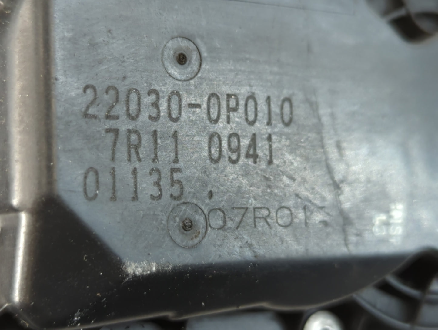 2005-2015 Toyota Tacoma Throttle Body P/N:22030-0P010 Fits Fits 2003 2004 2005 2006 2007 2008 2009 2010 2011 2012 2013 2014 