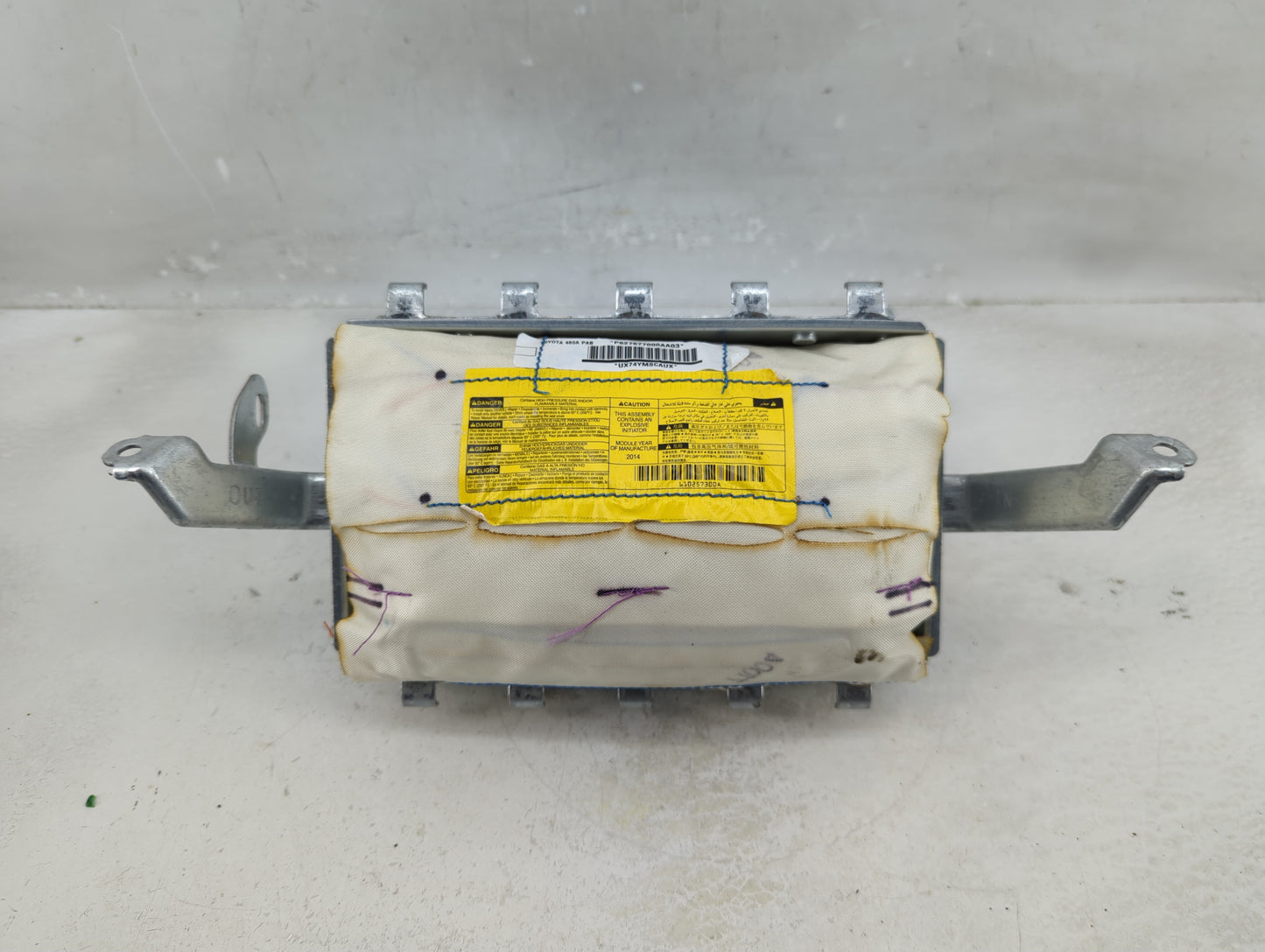 2010-2021 Toyota Tundra Air Bag Passenger Right Dashboard OEM P/N:73960-0C031 Fits OEM Used Auto Parts - Oemusedautoparts1.c
