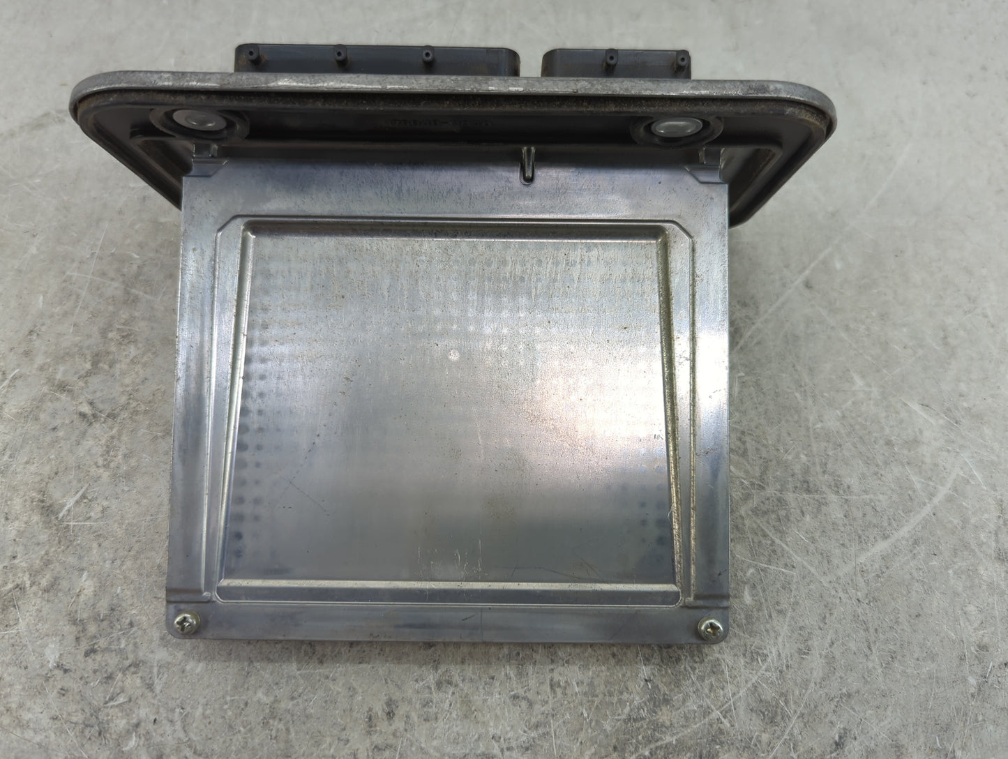 2015 Toyota Tundra PCM Engine Control Computer ECU ECM PCU OEM P/N:89661-0CM11 TN275600-4980 Fits OEM Used Auto Parts - Oemu