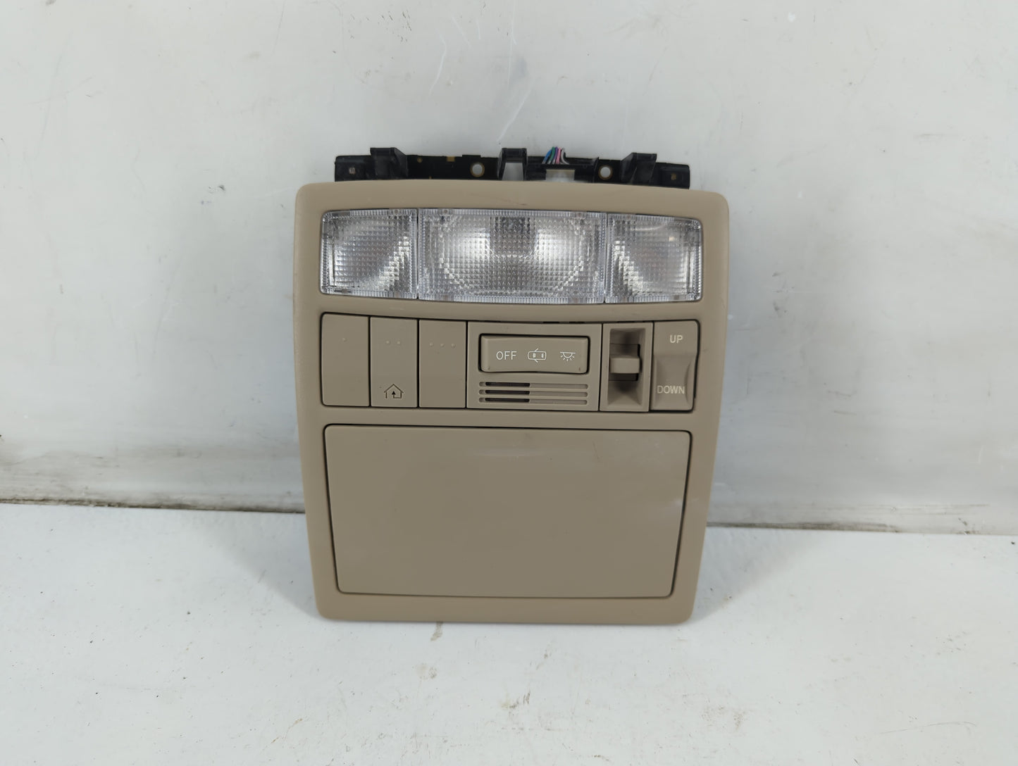 2015 Toyota Venza Overhead Roof Console - Oemusedautoparts1.com