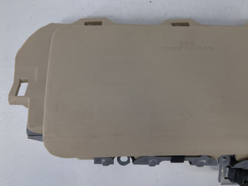 2014-2016 Toyota Venza Air Bag Passenger Right Dashboard OEM P/N:303439514M71 Fits Fits 2014 2015 2016 OEM Used Auto Parts