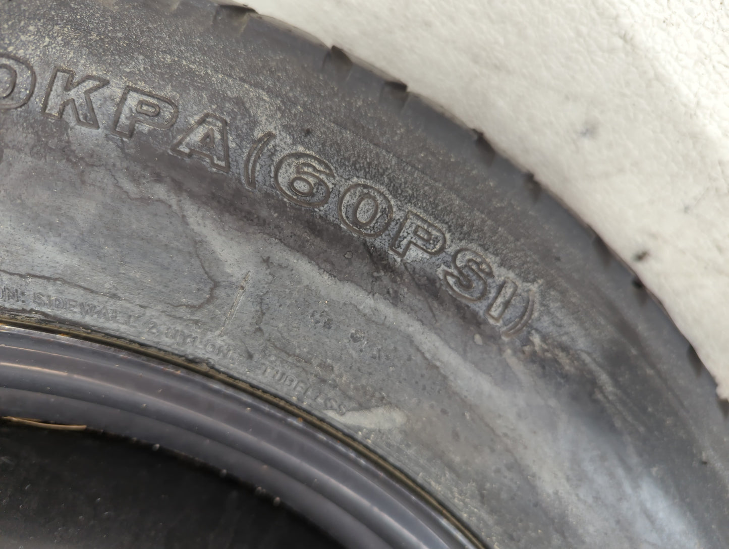 2009-2016 Toyota Venza Spare Donut Tire Wheel Rim Oem - Oemusedautoparts1.com