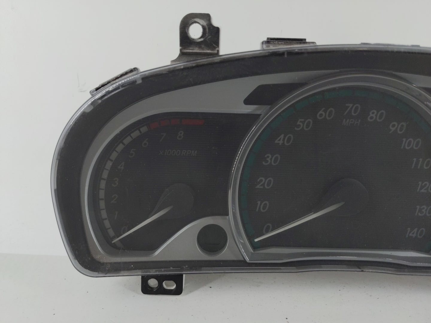 2013-2015 Toyota Venza Instrument Cluster Speedometer Gauges P/N:83800-0t151 Fits Fits 2013 2014 2015 OEM Used Auto Parts - 