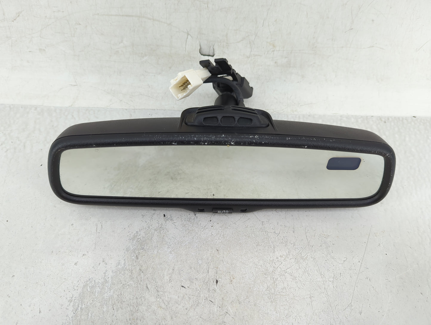 2009-2016 Toyota Venza Interior Rear View Mirror Replacement OEM Fits Fits 2009 2010 2011 2012 2013 2014 2015 2016 OEM Used 