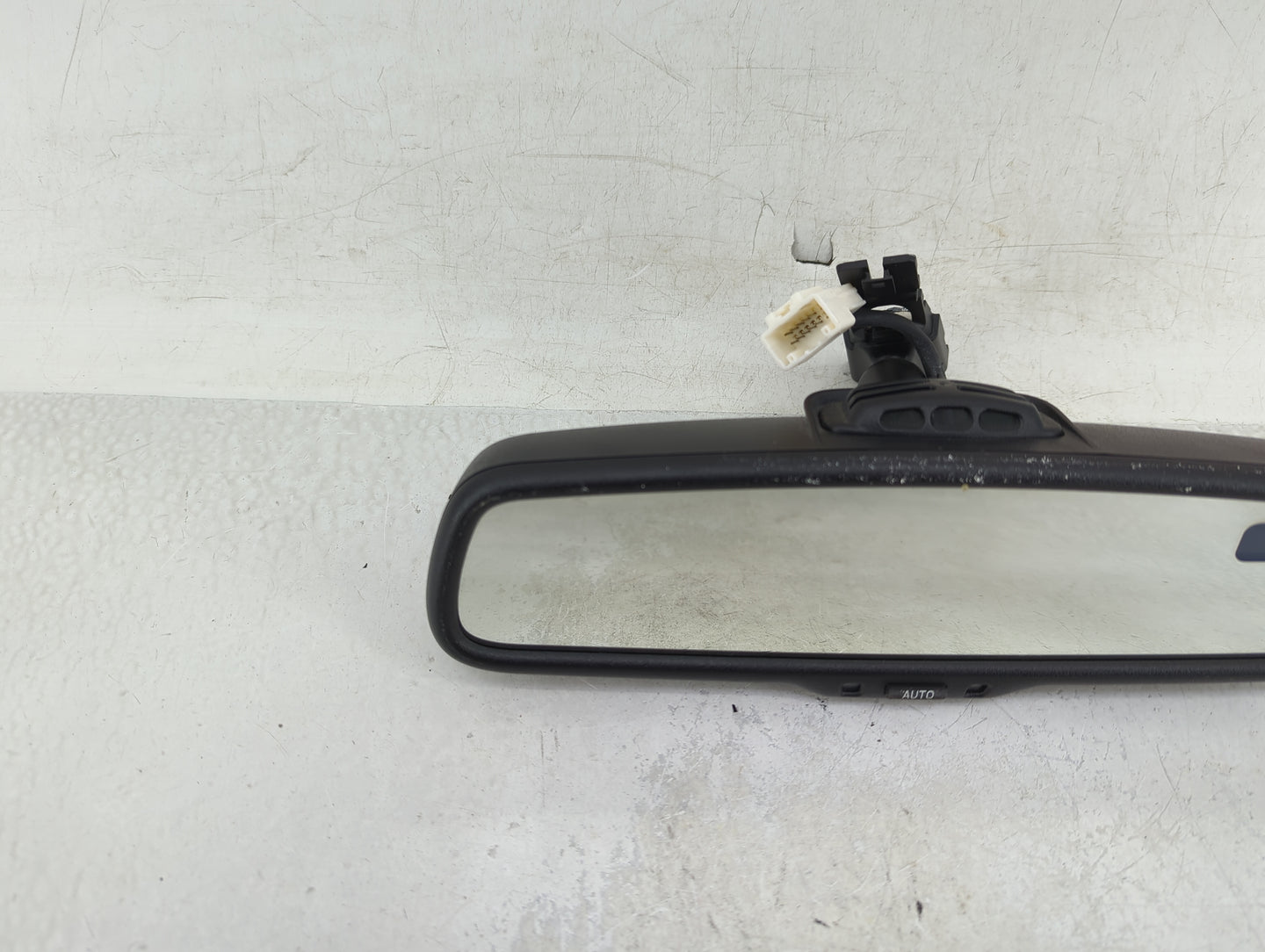 2009-2016 Toyota Venza Interior Rear View Mirror Replacement OEM Fits Fits 2009 2010 2011 2012 2013 2014 2015 2016 OEM Used 