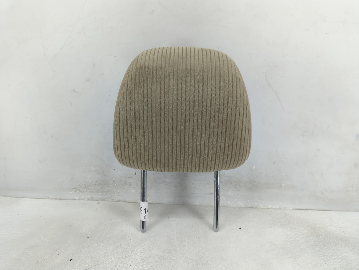 2015 Toyota Venza Headrest Head Rest Front Driver Passenger Seat Fits OEM Used Auto Parts - Oemusedautoparts1.com