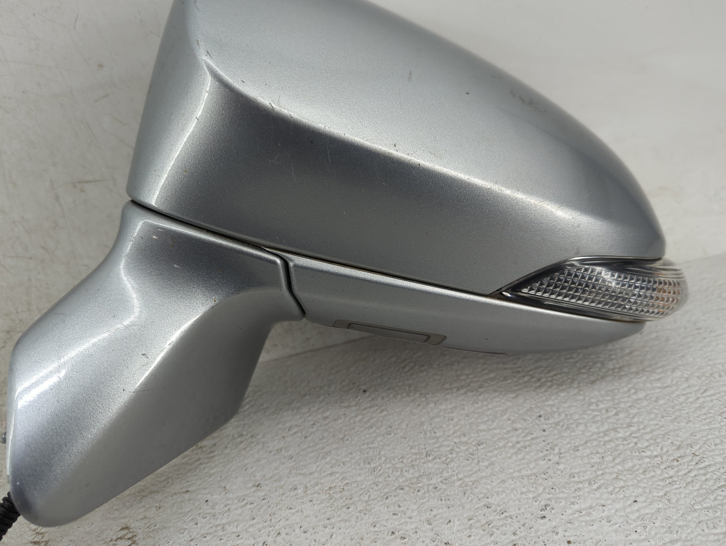 2014-2016 Toyota Venza Driver Side View Mirror - Left Door Mirror OEM Used - Oemusedautoparts1.com