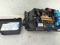 2010-2016 Toyota Venza Fusebox Fuse Box Panel Relay Module P/N:82720-0T020 Fits Fits 2010 2013 2014 2015 2016 OEM Used Auto 