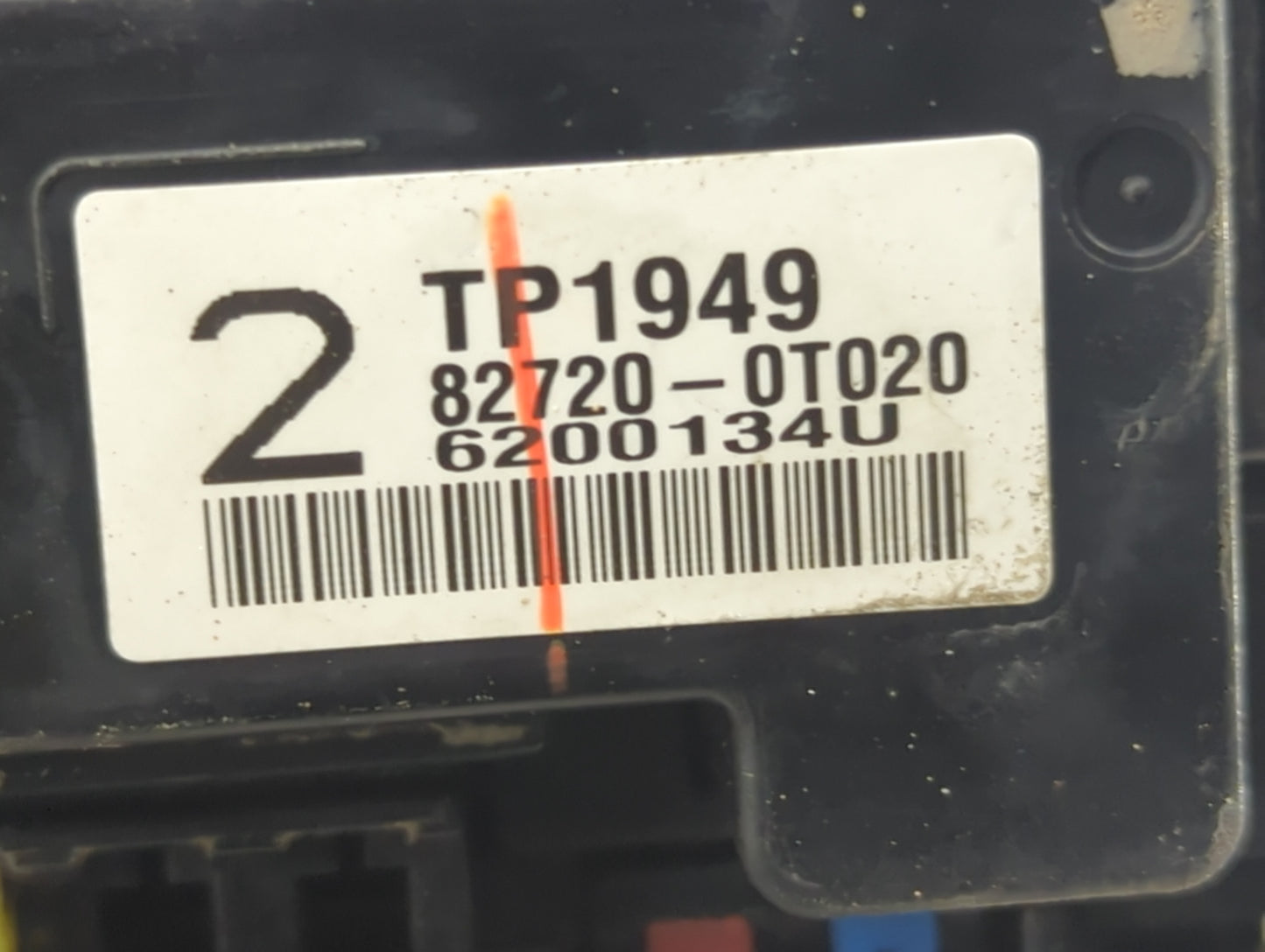 2010-2016 Toyota Venza Fusebox Fuse Box Panel Relay Module P/N:82720-0T020 Fits Fits 2010 2013 2014 2015 2016 OEM Used Auto 
