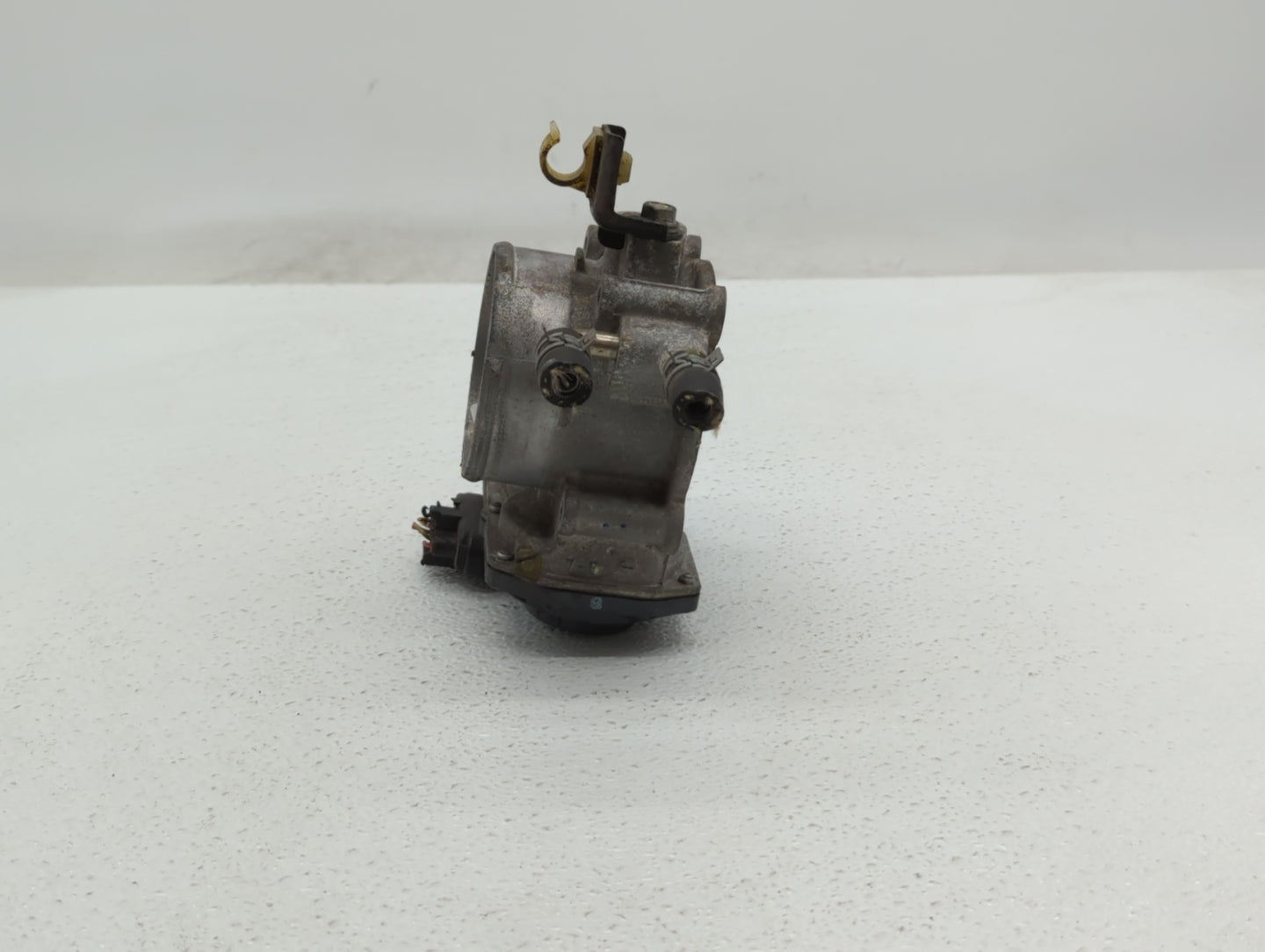 2009-2016 Toyota Venza Throttle Body P/N:22030-36010 22030-0V010 Fits Fits 2009 2010 2011 2012 2013 2014 2015 2016 2017 2018