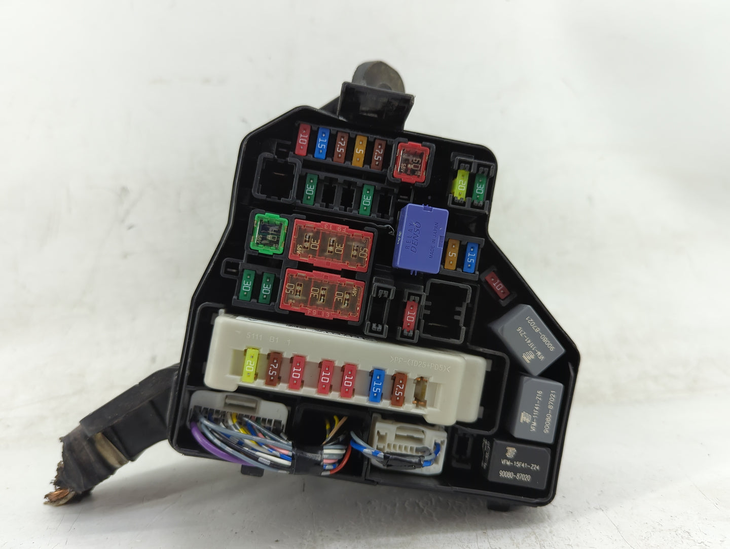 2012-2019 Toyota Yaris Fusebox Fuse Box Panel Relay Module Fits Fits 2012 2013 2014 2015 2016 2017 2018 2019 OEM Used Auto P