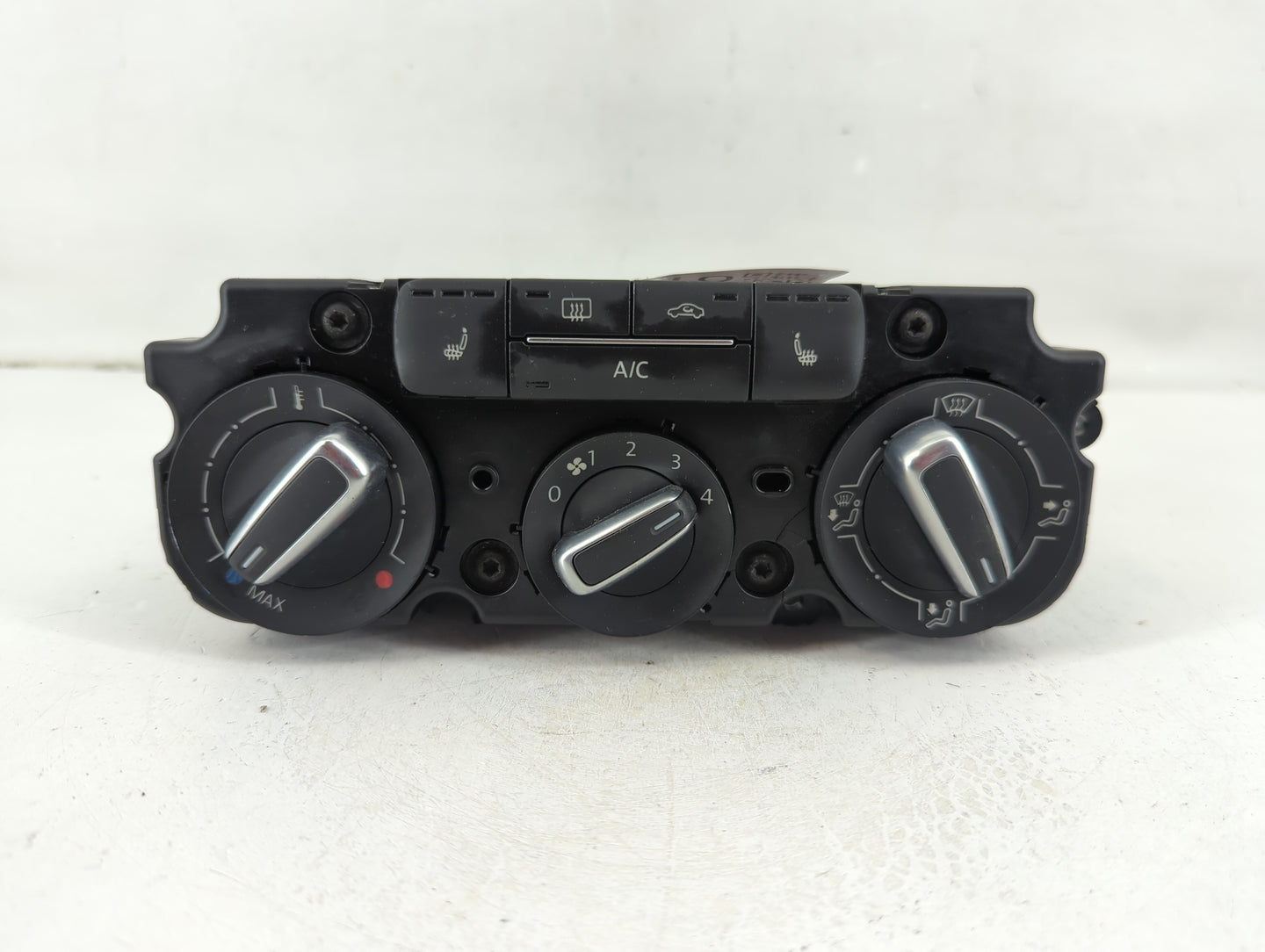 2012-2016 Volkswagen Beetle Climate Control Module Temperature AC/Heater Replacement P/N:90151-908 Fits OEM Used Auto Parts 