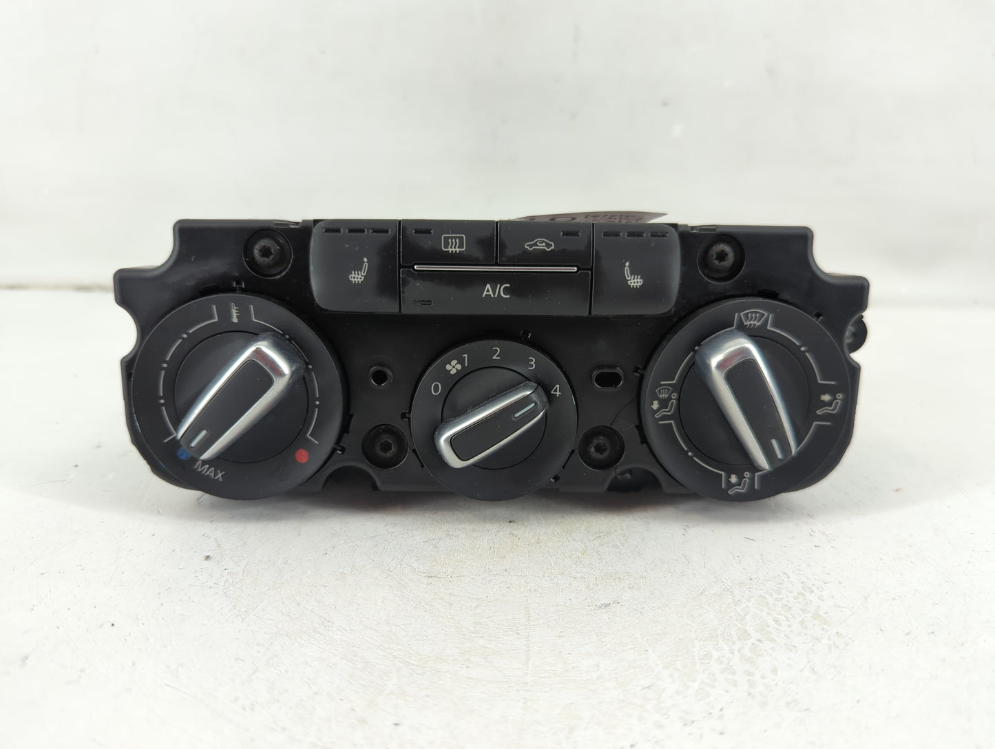 2012-2016 Volkswagen Beetle Climate Control Module Temperature AC/Heater Replacement P/N:90151-908 Fits OEM Used Auto Parts 