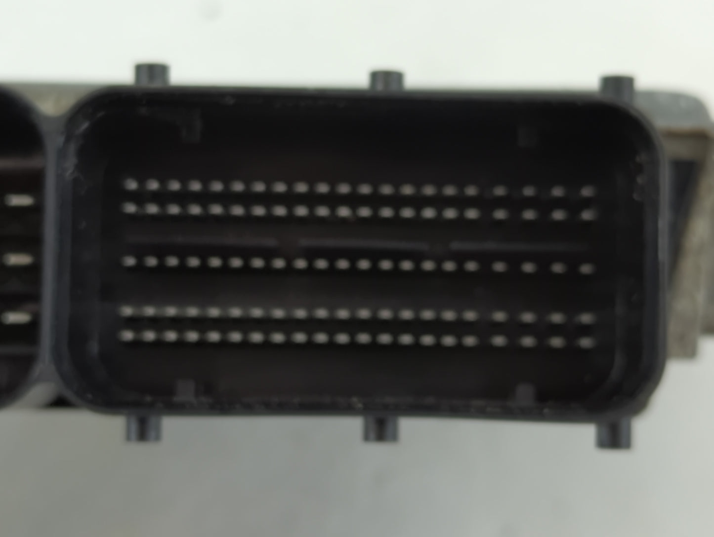 2015 Volkswagen Beetle PCM Engine Control Computer ECU ECM PCU OEM P/N:06K 907 425 C Fits OEM Used Auto Parts - Oemusedautop