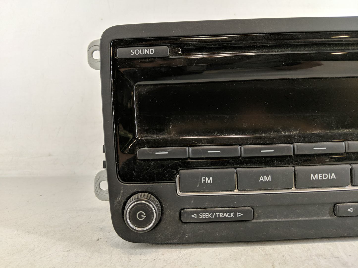 2014-2016 Volkswagen Beetle Radio AM FM Cd Player Receiver Replacement P/N:1K0 035 164 Fits Fits 2014 2015 2016 2017 OEM Use
