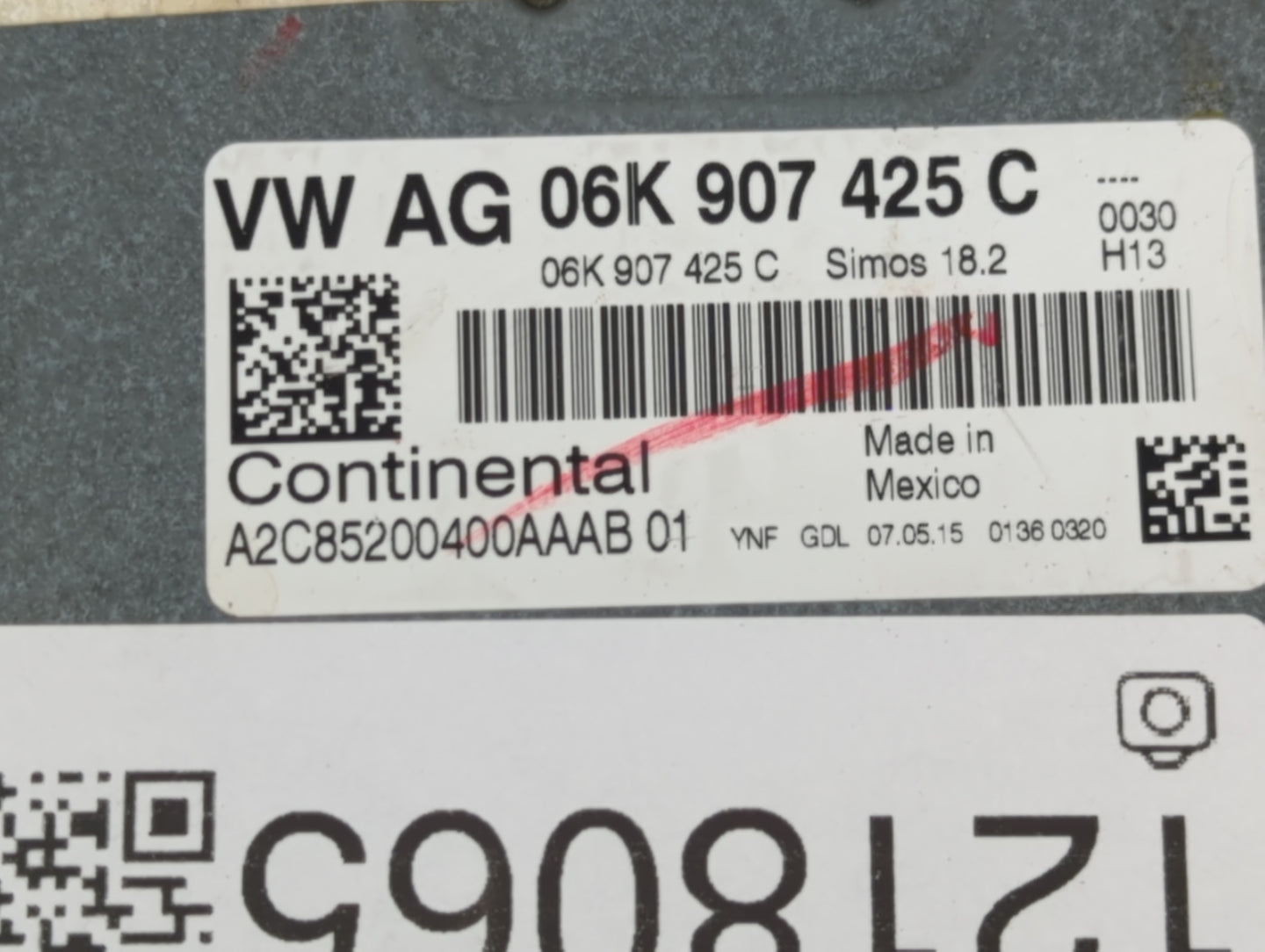 2015 Volkswagen Beetle PCM Engine Control Computer ECU ECM PCU OEM P/N:06K 907 425 C Fits OEM Used Auto Parts - Oemusedautop