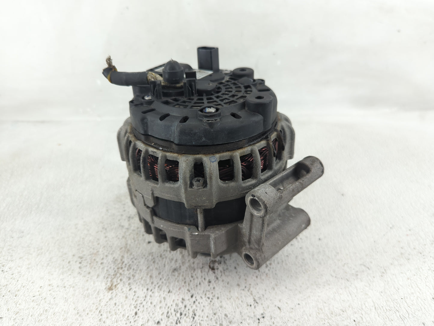 2013-2017 Volkswagen Beetle Alternator Replacement Generator Charging Assembly Engine OEM P/N:06K 903 023 Fits OEM Used Auto