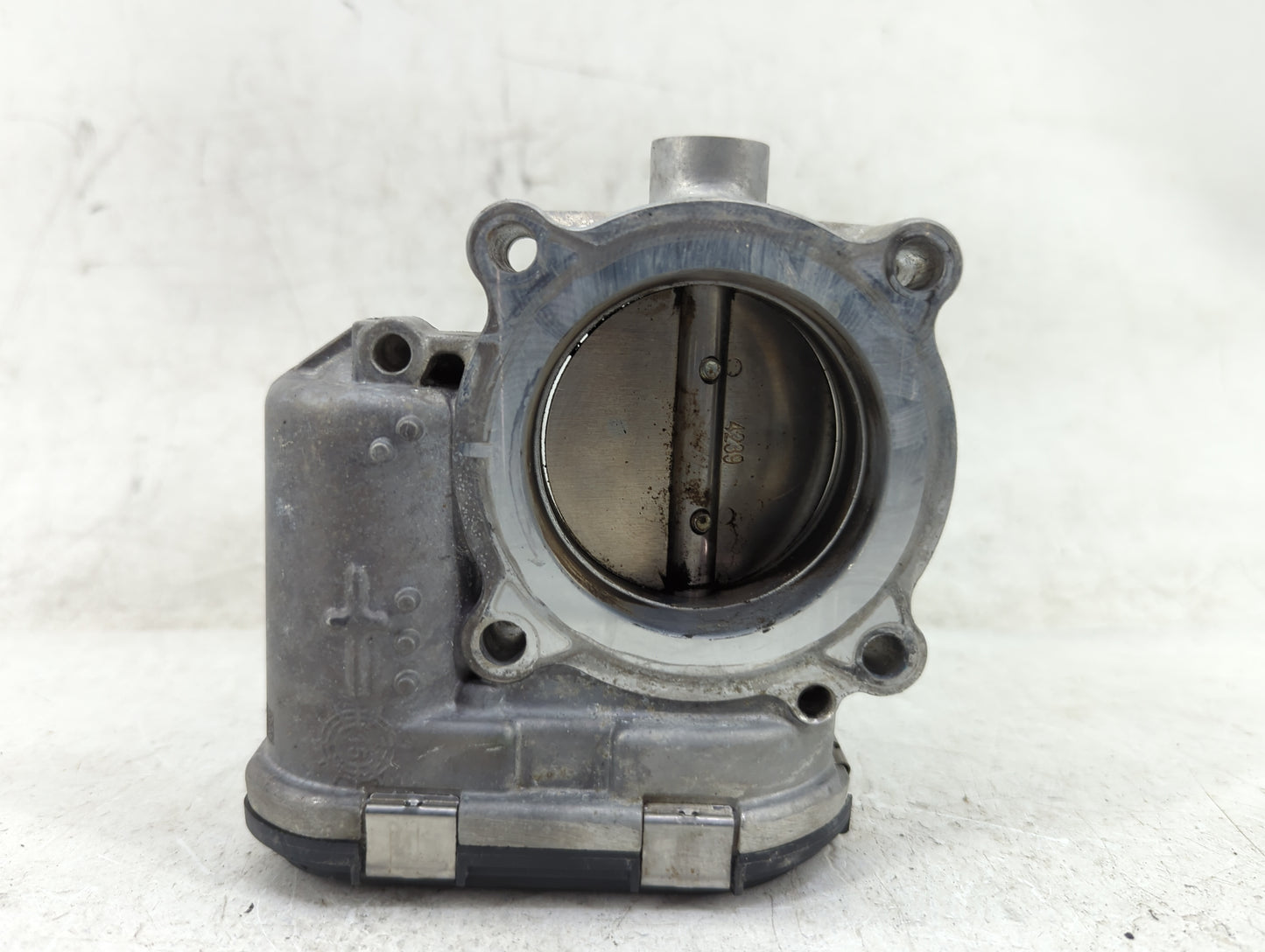 2013-2015 Volkswagen Beetle Throttle Body P/N:06K 133 062 E Fits Fits 2013 2014 2015 OEM Used Auto Parts - Oemusedautoparts1