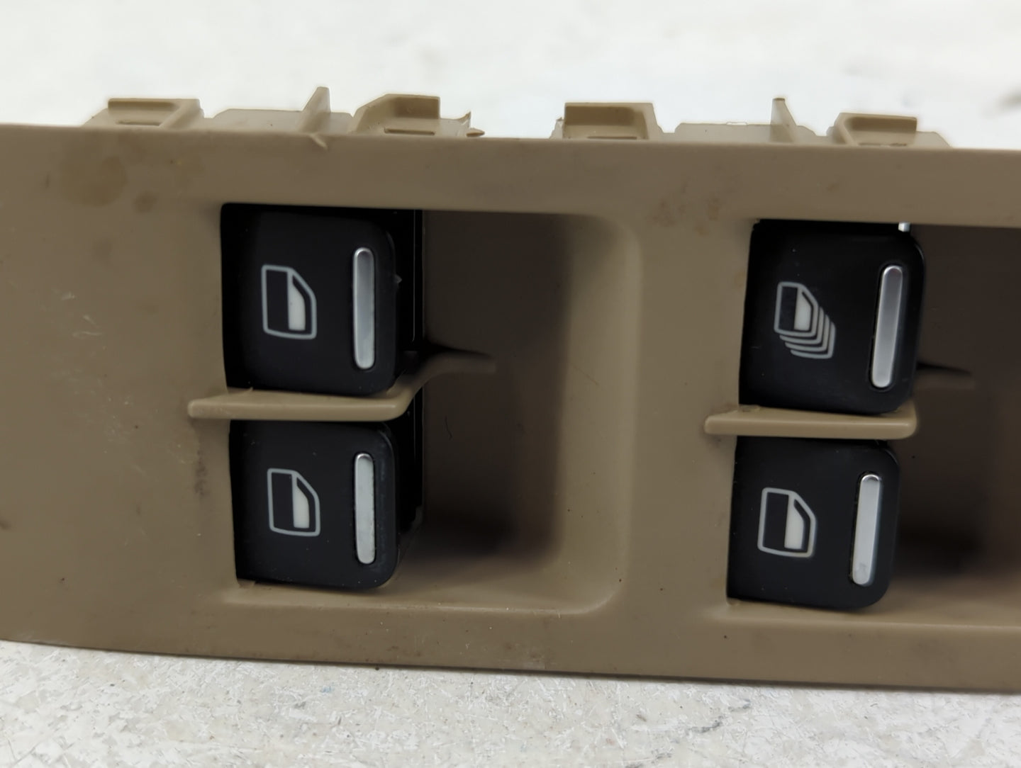 2012-2015 Volkswagen Beetle Master Power Window Switch Replacement Driver Side Left Fits Fits 2012 2013 2014 2015 OEM Used A