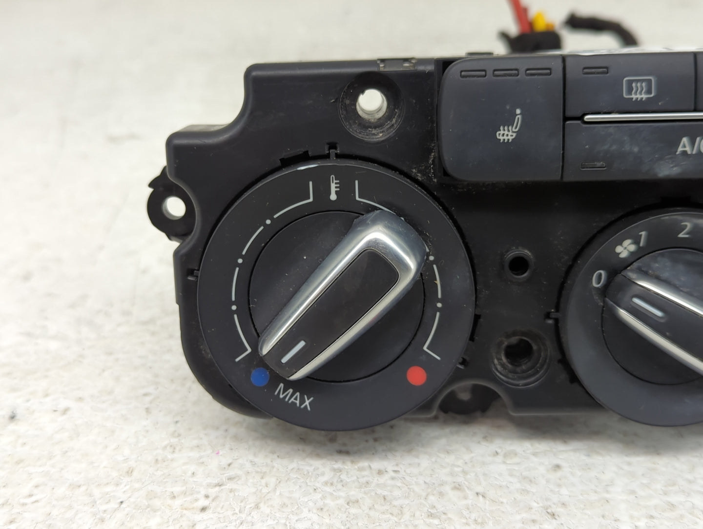 2012-2016 Volkswagen Beetle Climate Control Module Temperature AC/Heater Replacement P/N:90151-0004 90151-908 Fits OEM Used 