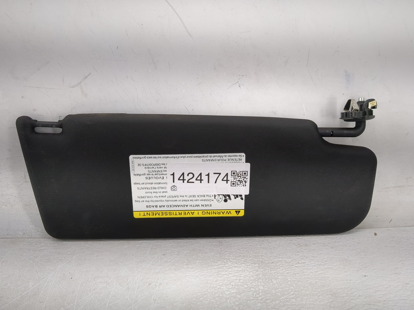 2012-2019 Volkswagen Beetle Sun Visor Shade Replacement Driver Left Mirror Fits Fits 2012 2013 2014 2015 2016 2017 2018 2019