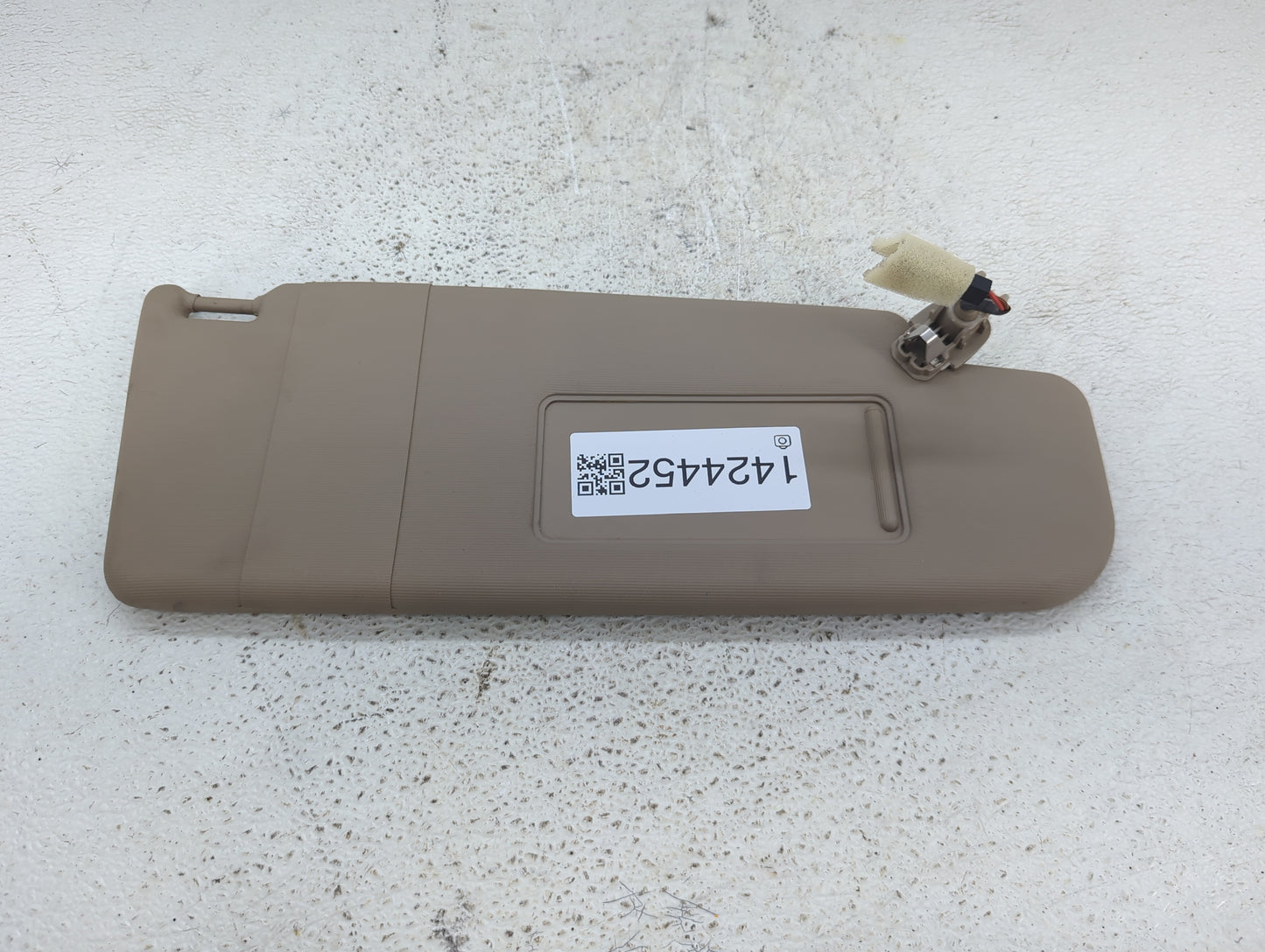 2012-2019 Volkswagen Beetle Sun Visor Shade Replacement Passenger Right Mirror Fits Fits 2012 2013 2014 2015 2016 2017 2018 
