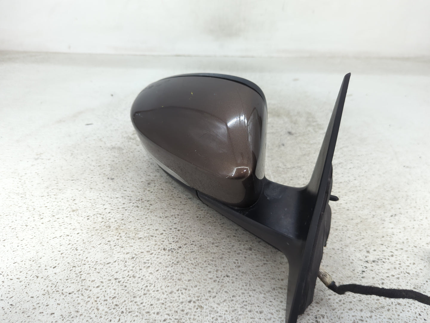 2012-2019 Volkswagen Beetle Passenger Side View Mirror - Right Door Mirror OEM Used - Oemusedautoparts1.com