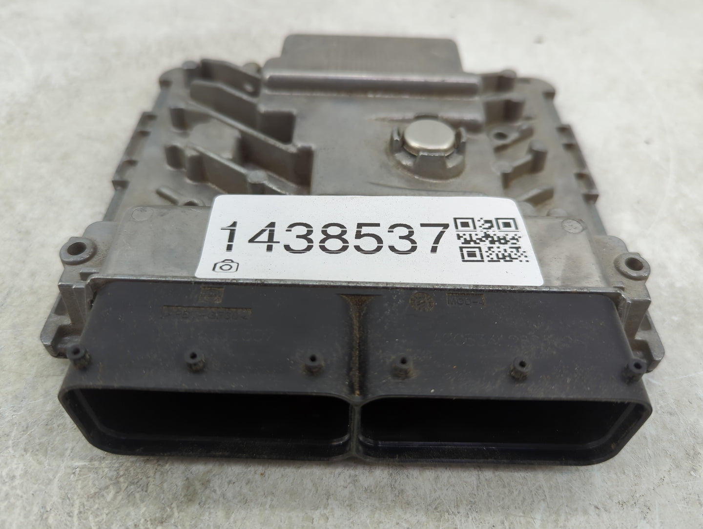 2015 Volkswagen Beetle PCM Engine Control Computer ECU ECM PCU OEM P/N:06K907425C A2C85200400AAAA Fits OEM Used Auto Parts -