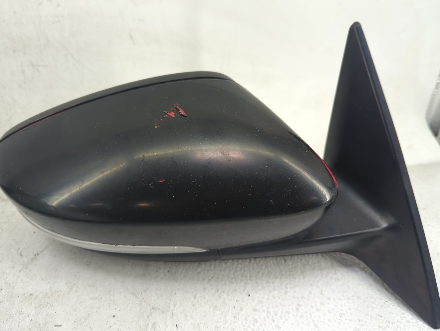 2012-2019 Volkswagen Beetle Passenger Side View Mirror - Right Door Mirror OEM Used - Oemusedautoparts1.com