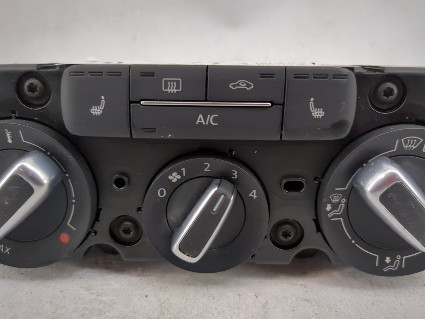2012-2016 Volkswagen Beetle Climate Control Module Temperature AC/Heater Replacement P/N:90151-908/0004 Fits OEM Used Auto P