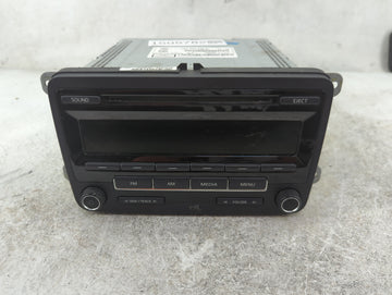 2012-2015 Volkswagen Beetle Radio AM FM Cd Player Receiver Replacement P/N:1K0035164H 28403545 Fits OEM Used Auto Parts - Oe