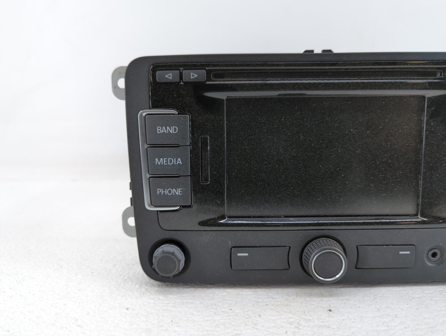 2015 Volkswagen Beetle Information Display Screen - Oemusedautoparts1.com