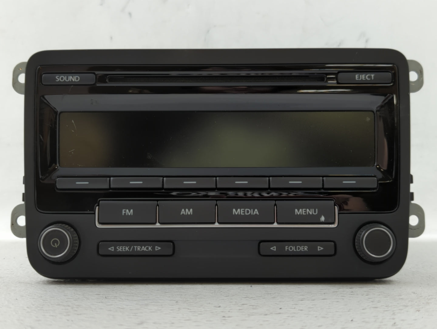 2014-2016 Volkswagen Beetle Am Fm Cd Player Radio Receiver - Oemusedautoparts1.com
