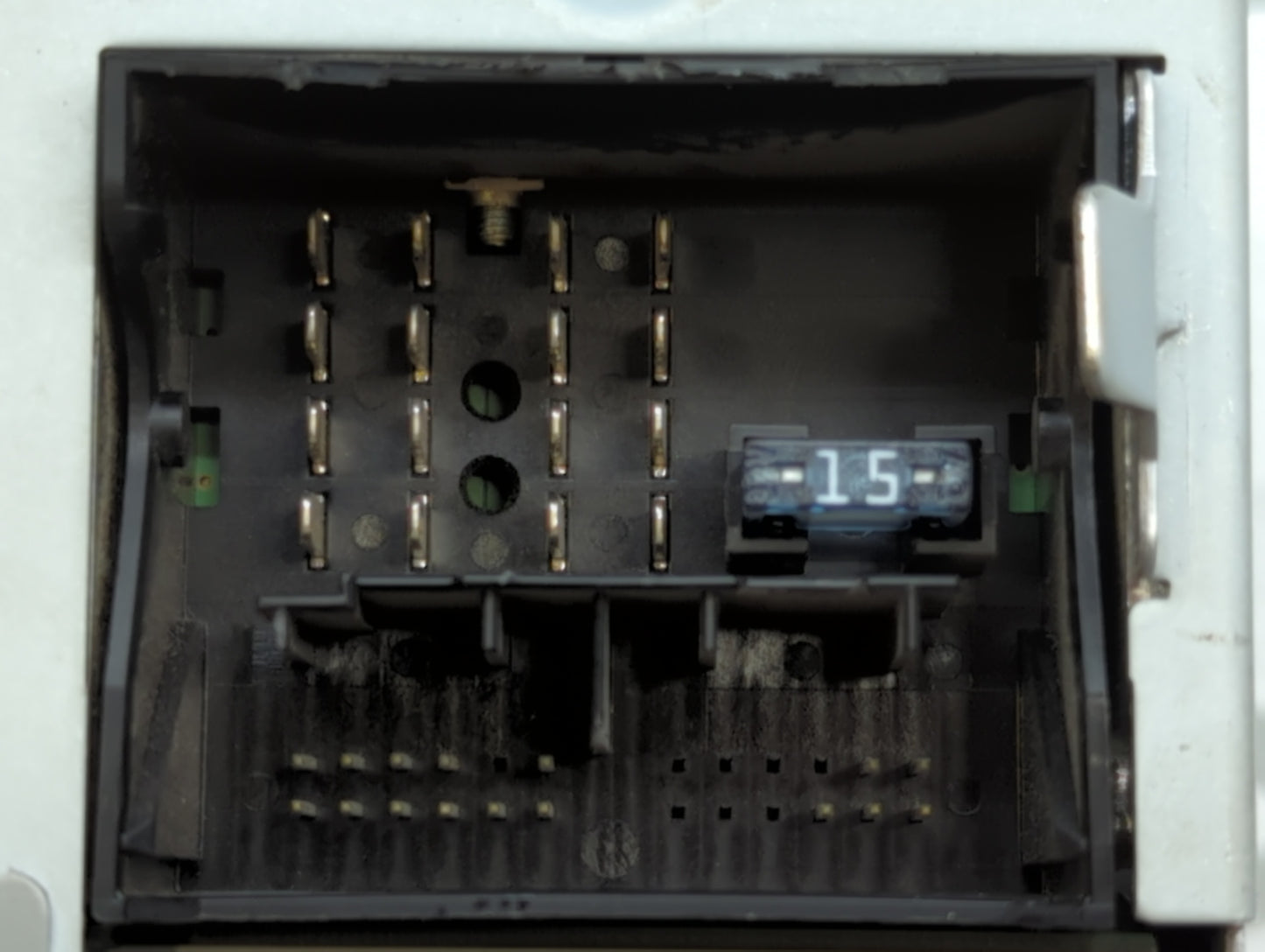 2014-2016 Volkswagen Beetle Am Fm Cd Player Radio Receiver - Oemusedautoparts1.com
