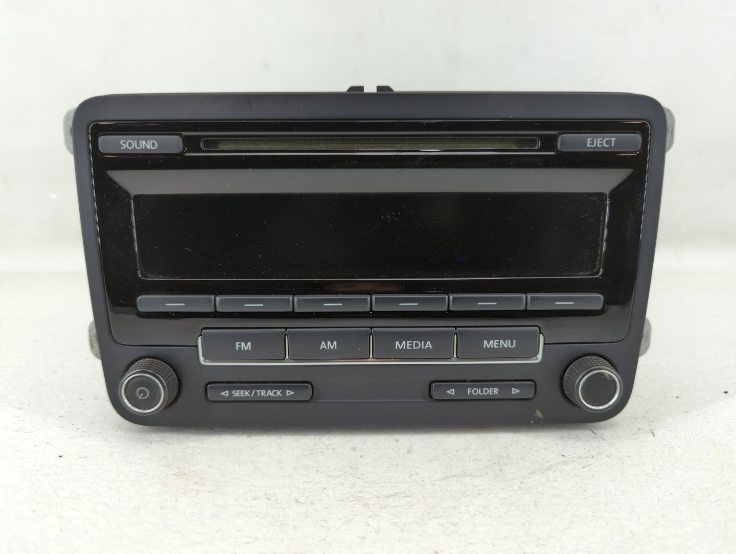 2014-2016 Volkswagen Beetle Am Fm Cd Player Radio Receiver - Oemusedautoparts1.com