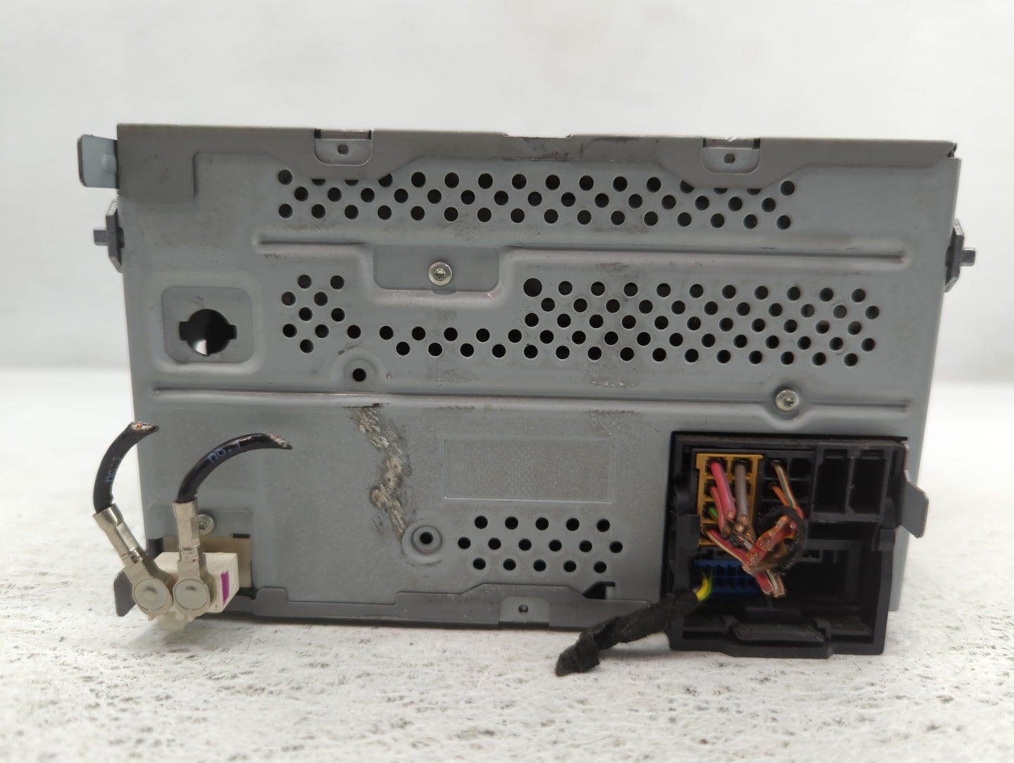 2014-2016 Volkswagen Beetle Radio AM FM Cd Player Receiver Replacement P/N:1K0 035 164 H Fits Fits 2014 2015 2016 2017 OEM U
