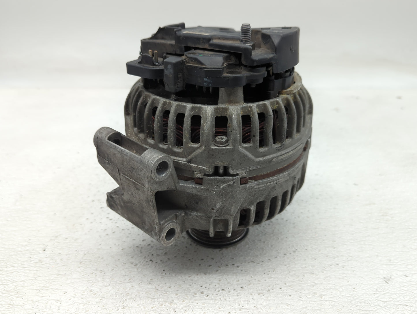 2009-2017 Volkswagen Cc Alternator Replacement Generator Charging Assembly Engine OEM P/N:06B 903 016 AB Fits OEM Used Auto 