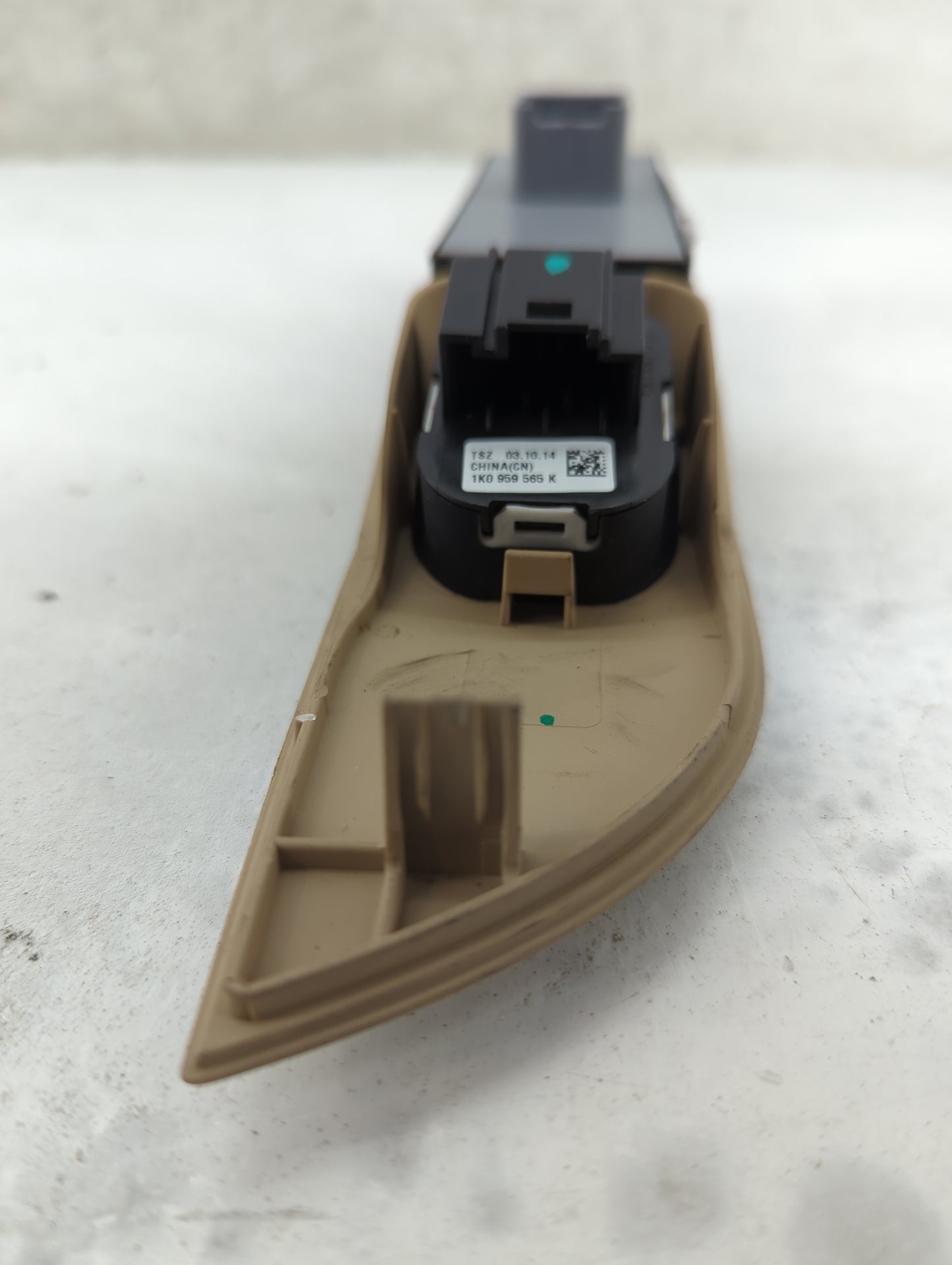 2009-2017 Volkswagen Cc Master Power Window Switch Replacement Driver Side Left P/N:1K0959565K 3C8867857D Fits OEM Used Auto
