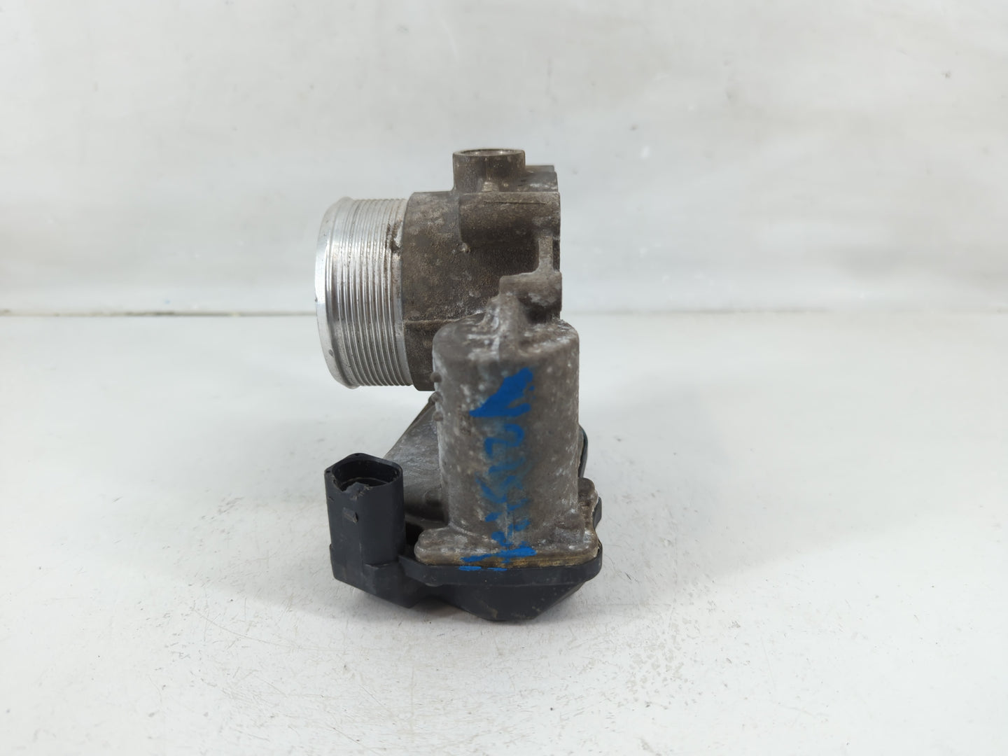 2013-2019 Volkswagen Golf Throttle Body P/N:06F 133 062 T 06F 133 062 Q Fits OEM Used Auto Parts - Oemusedautoparts1.com