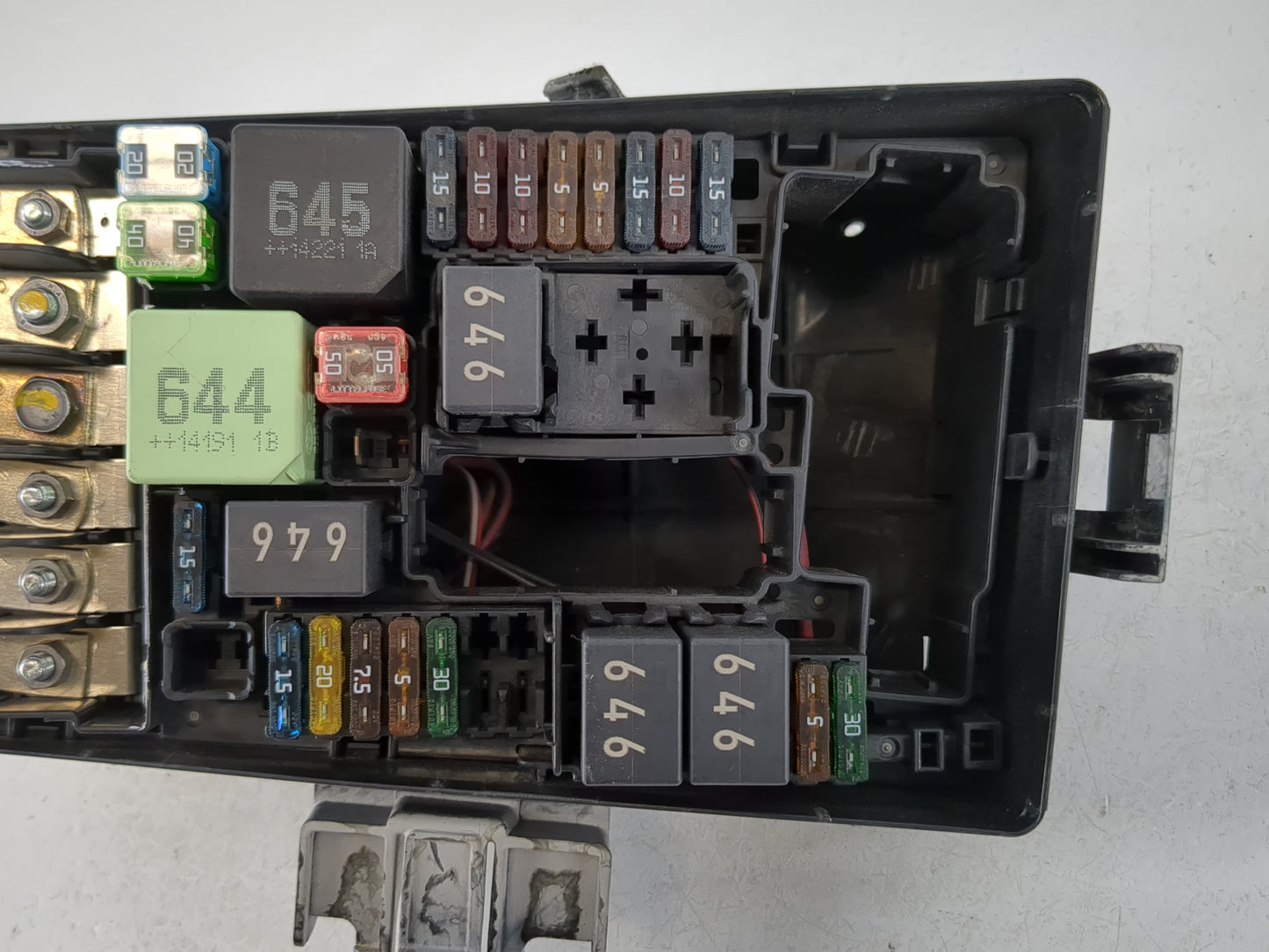 2015-2019 Volkswagen Golf Fusebox Fuse Box Panel Relay Module P/N:6351-2832 Fits Fits 2015 2016 2017 2018 2019 2020 2021 202