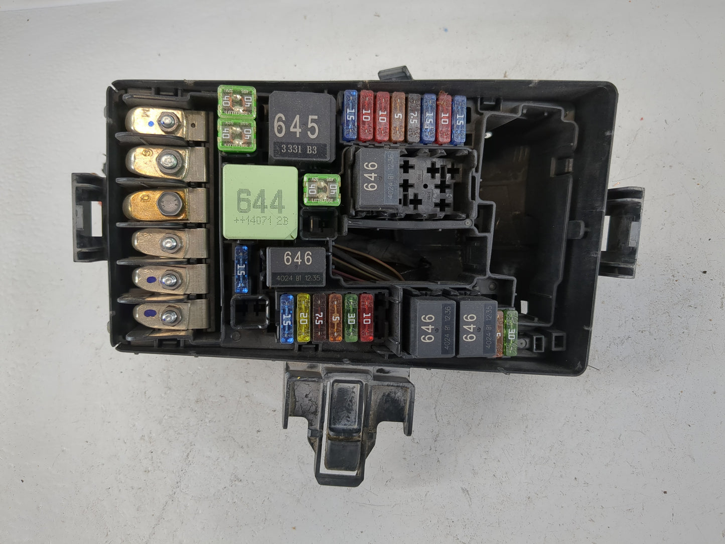 2015-2019 Volkswagen Golf Fusebox Fuse Box Panel Relay Module P/N:5Q0 907 361 C Fits Fits 2015 2016 2017 2018 2019 2020 2021