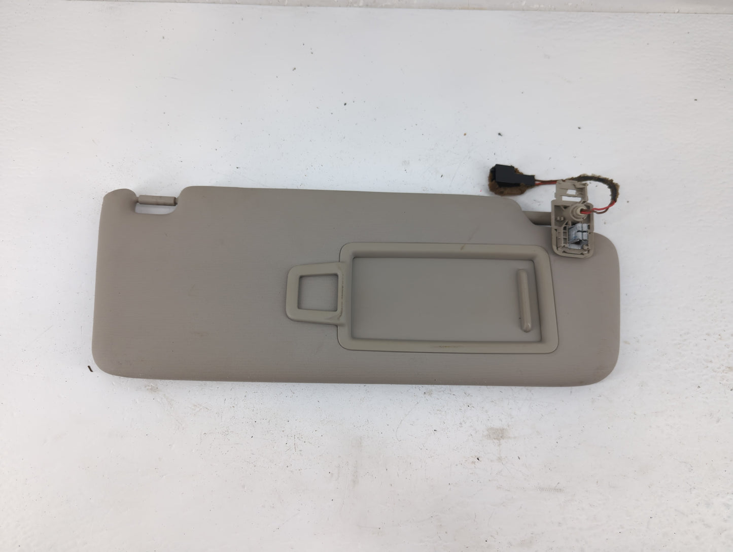 2015-2019 Volkswagen Golf Sun Visor Shade Replacement Passenger Right Mirror Fits Fits 2015 2016 2017 2018 2019 OEM Used Aut