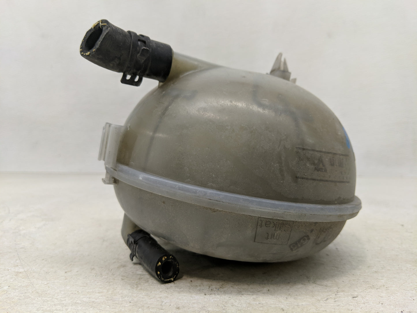 2015 Volkswagen Golf Radiator Coolant Overflow Expansion Tank Bottle 1313097 - Oemusedautoparts1.com