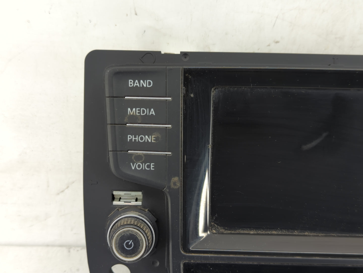 2015-2016 Volkswagen Golf Information Display Screen 1386876 - Oemusedautoparts1.com