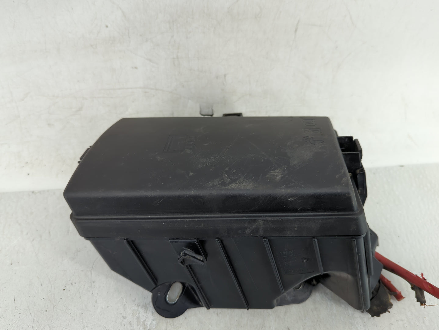 2015-2019 Volkswagen Golf Fusebox Fuse Box Panel Relay Module Fits Fits 2015 2016 2017 2018 2019 2020 2021 2022 OEM Used Aut