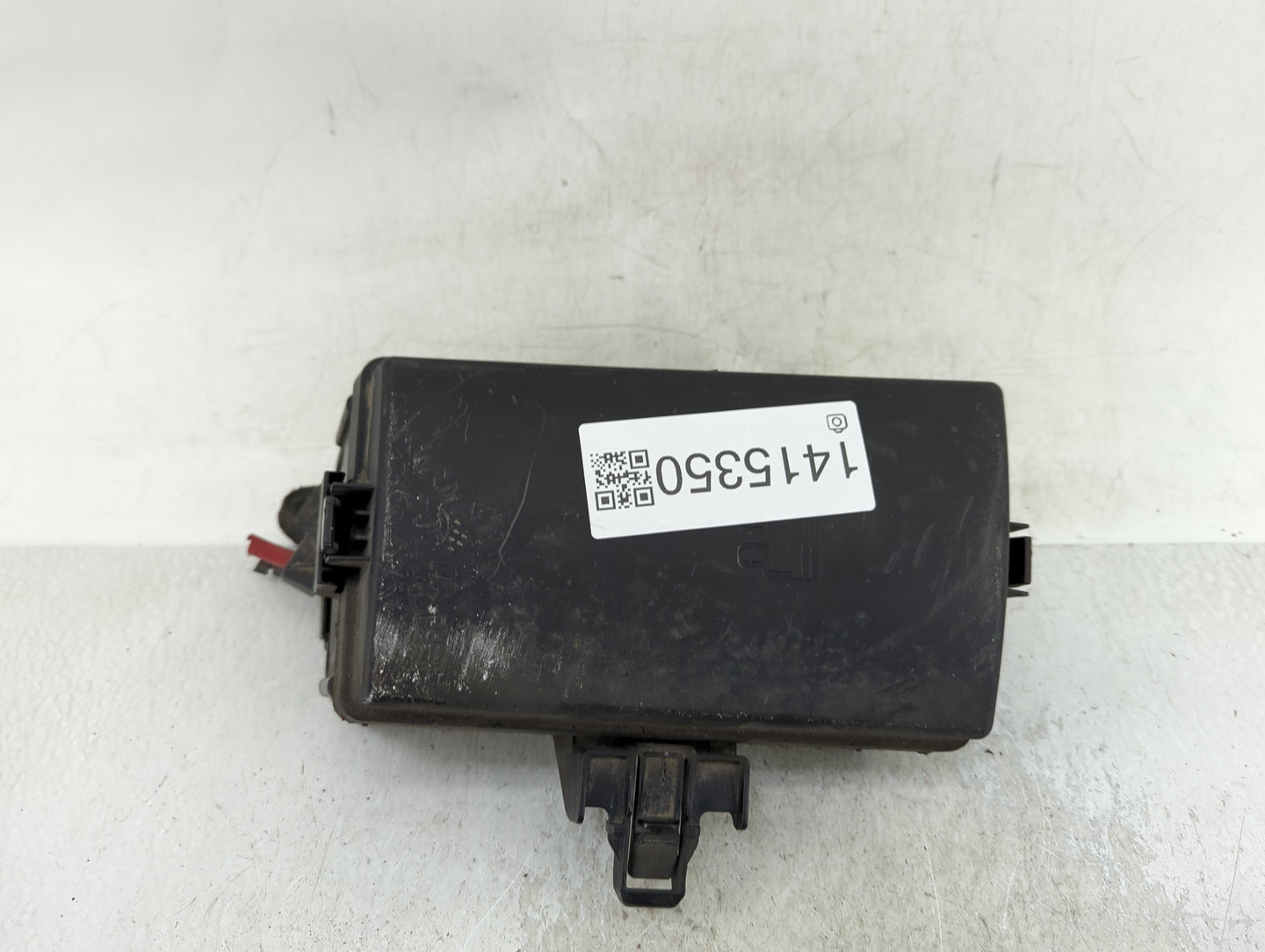 2015-2019 Volkswagen Golf Fusebox Fuse Box Panel Relay Module Fits Fits 2015 2016 2017 2018 2019 2020 2021 2022 OEM Used Aut